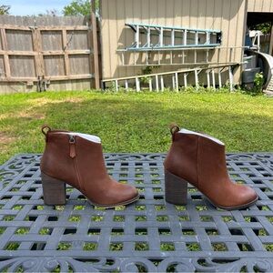 Lance‎ Block Heel Bootie In Cognac Oiled Leather by Bp size 8